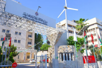 الخرابشة: تقدم في الطاقة المتجددة وتوسع بمشاريع الربط الكهربائي الإقليمي