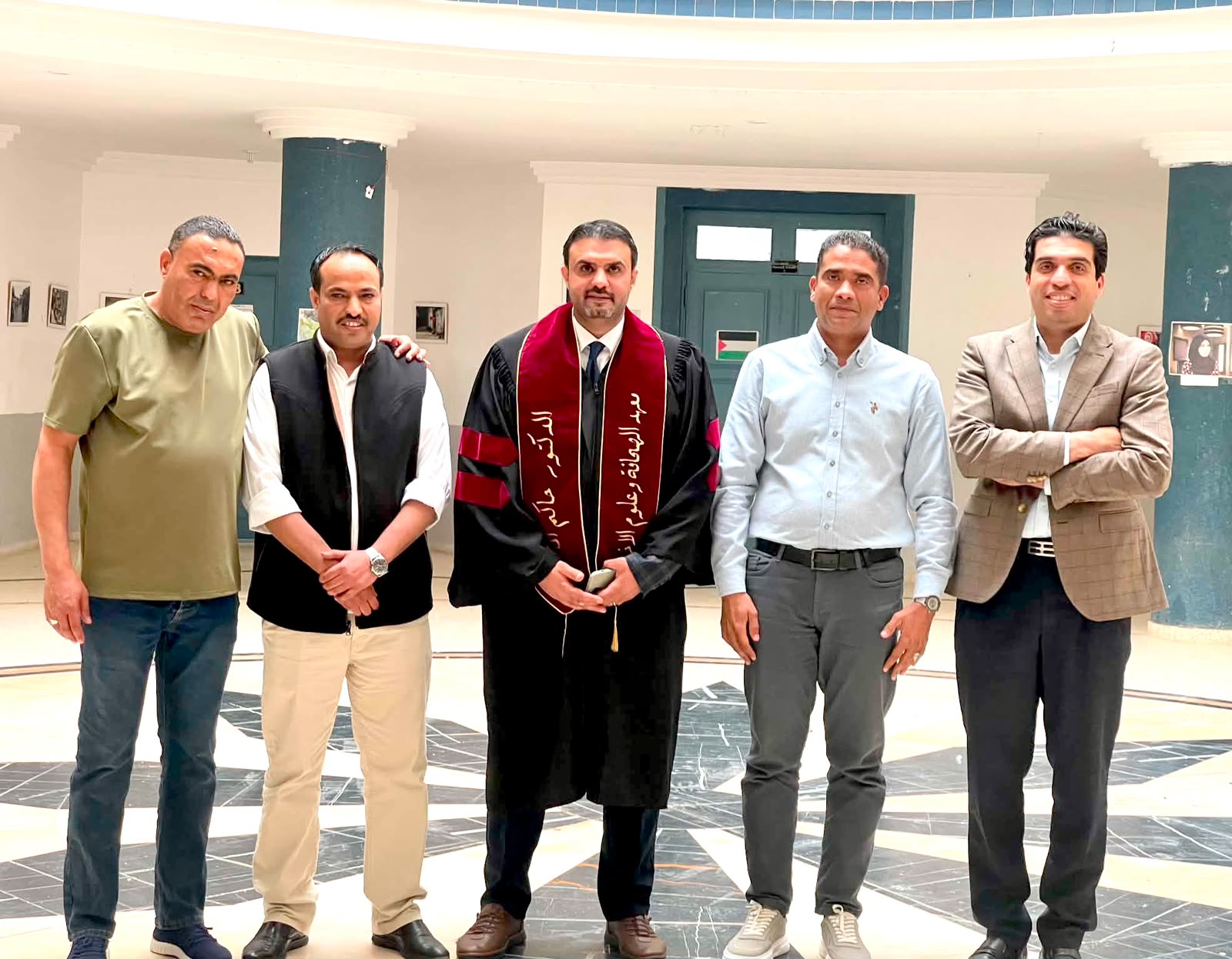 الصحفي حاكم الخضير ينال درجة الدكتوراه بتقدير “مشرف جداً” من جامعة منوبة التونسية
