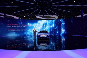 جيلي تكشف عن “Galaxy Light” الجديدة وتدخل عالم الطرق الوعرة الكهربائية بهندسة غير مسبوقة