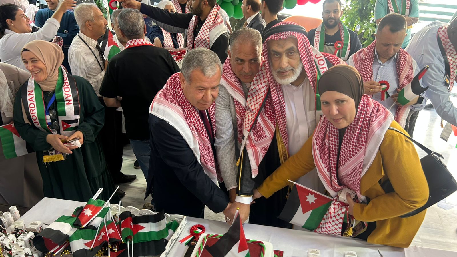 مستشفى المقاصد: الاستقلال مسيرة وطن وإنجاز
