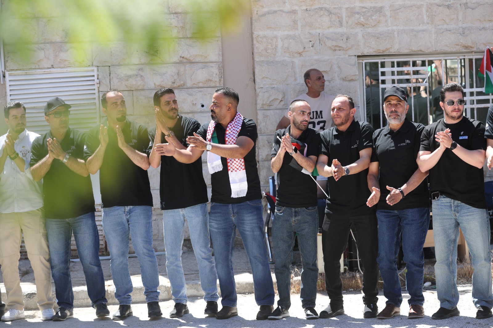 موظفو الأسواق الحرة الأردنية يحتفلون بعيد الاستقلال الـ80