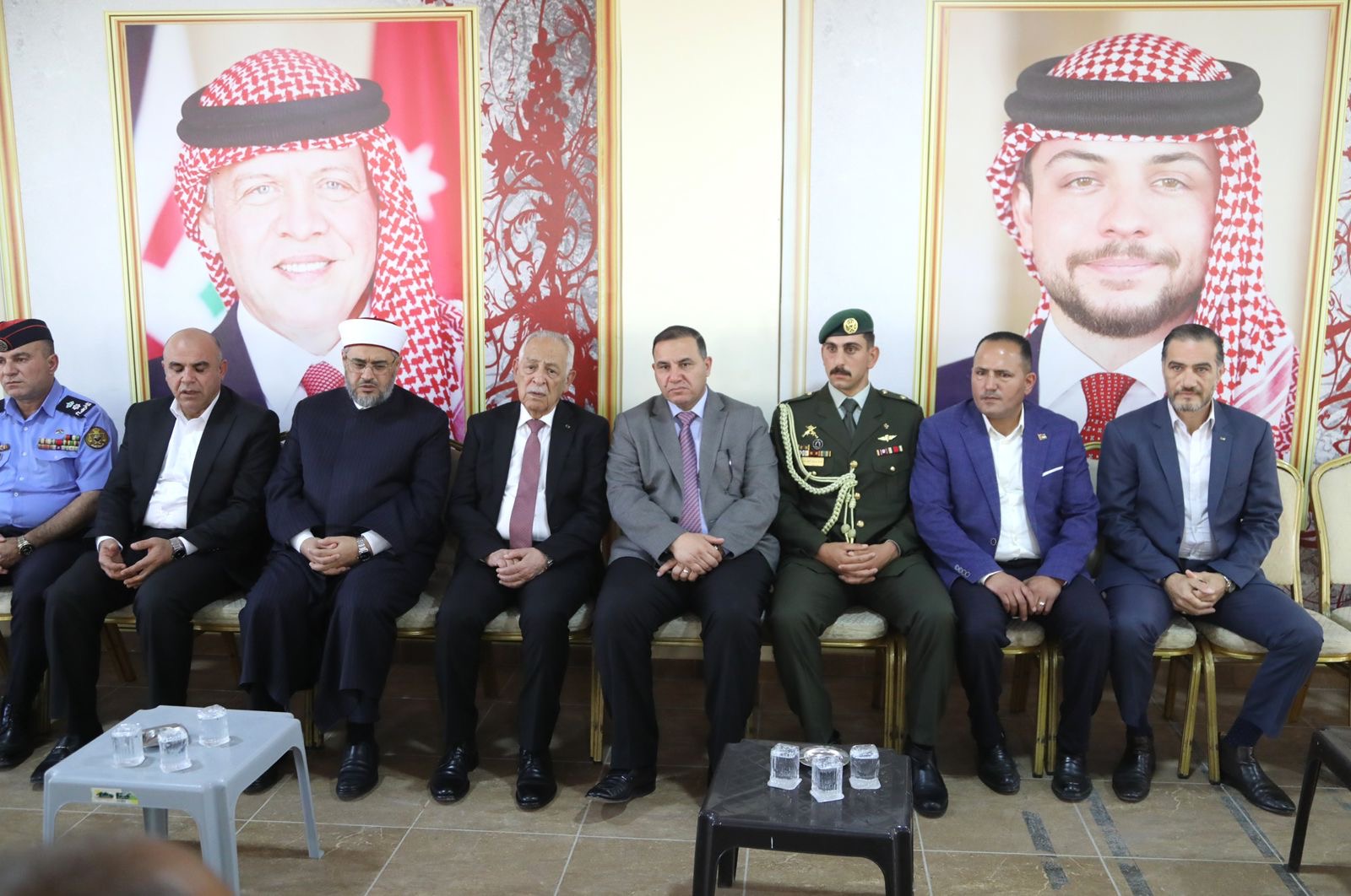 مندوبا عن الملك وولي العهد... العيسوي يعزي عشائر الشطناوي والزيود وأبو شريعة والمجالي والدهيسات