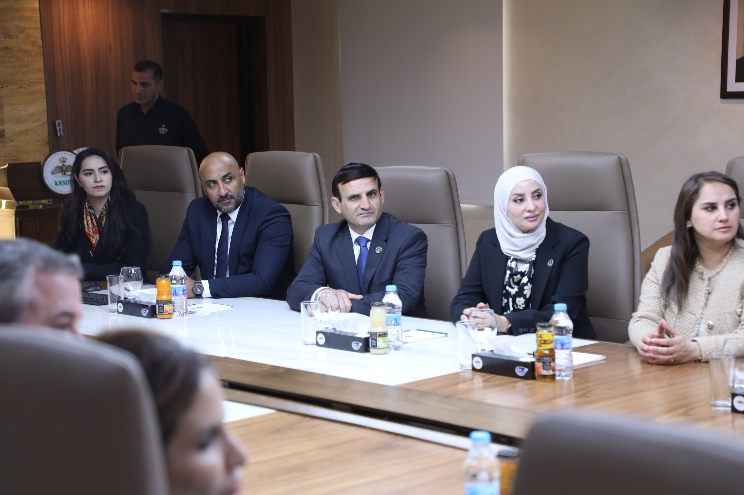 توقيع اتفاقية تعاون لتنظيم وتطوير سياحة المغامرات والتجارب المحلية