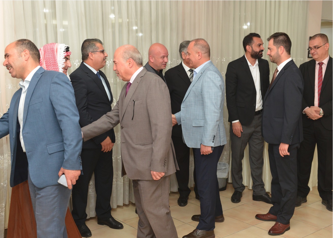 صورة حول : جامعة البترا تتبادل التهاني بمناسبة عيد الأضحى المبارك جامعة البترا تتبادل التهاني بمناسبة عيد الأضحى المبارك