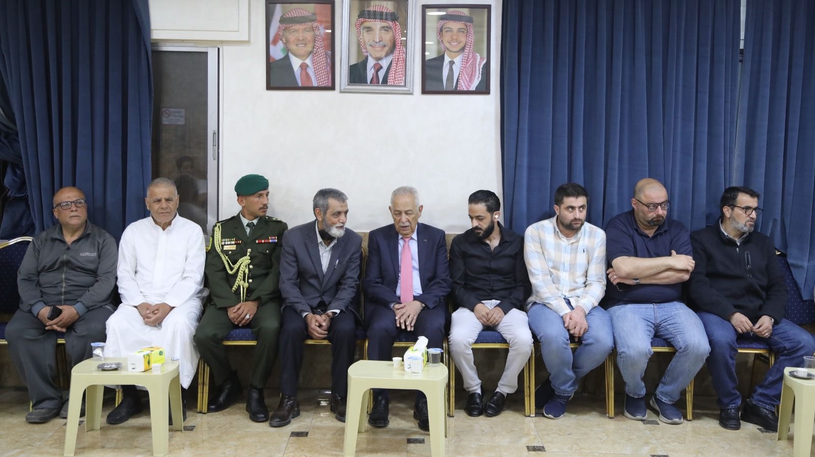 مندوبا عن الملك وولي العهد... العيسوي يعزي المراحلة والدعجة وأبو دية والسلمان وأبو عون والزعبي