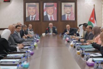 رئيس مجلس النواب بالإنابة : مجلس النواب سيتعامل مع " الإدارة المحلية " بروح وطنية