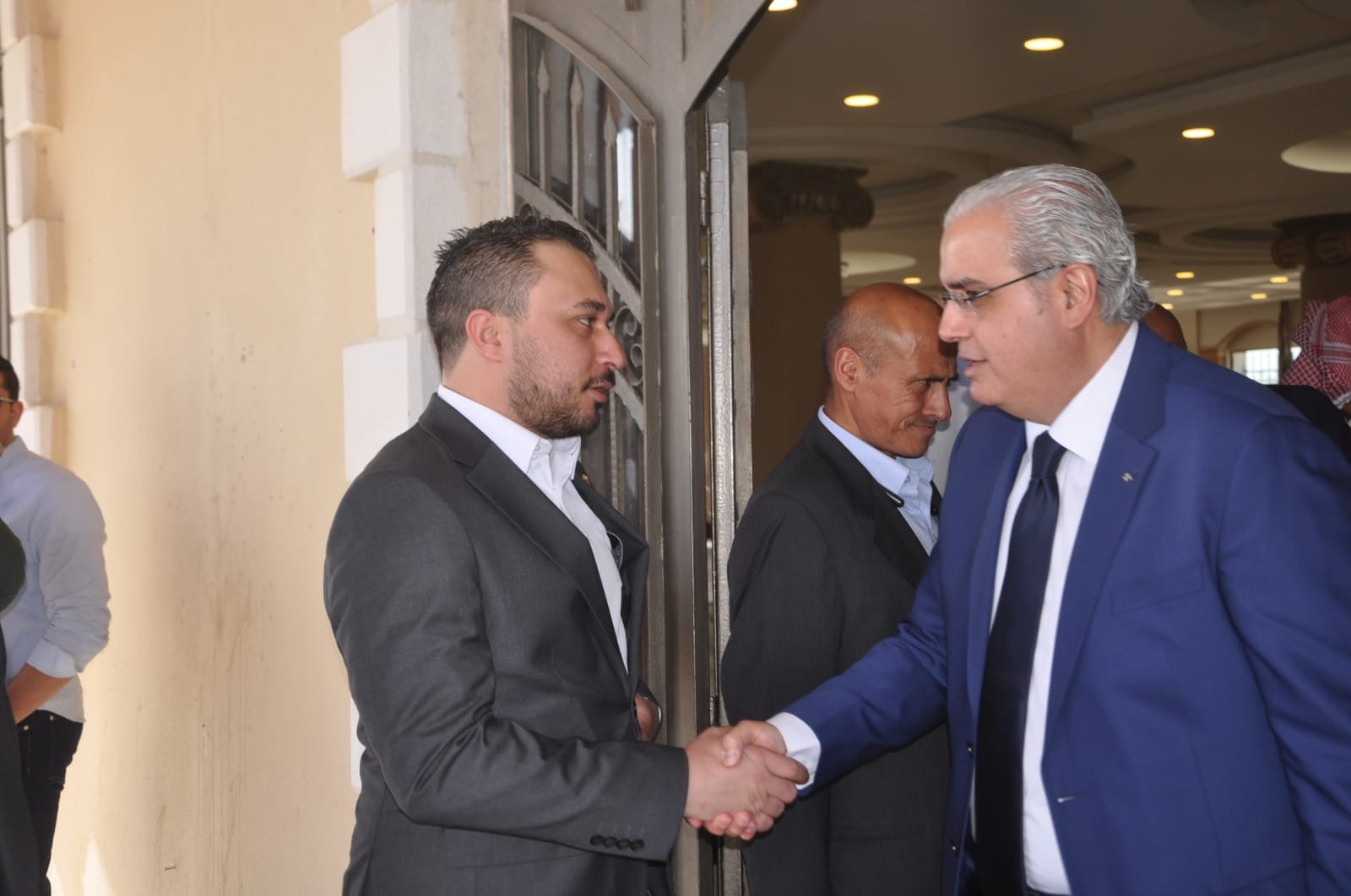 الفراهيد والفايز نسايب ….. الوزير البدور طلب وجد العروس اعطى