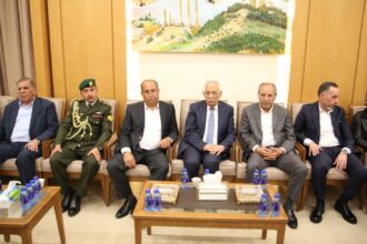 مندوبا عن الملك وولي العهد... العيسوي يعزي الحجايا والجعافرة والمشارقة وأبو طالب