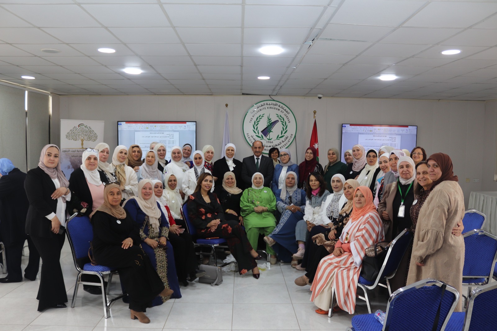 المهندسين الزراعيين" تستضيف اجتماع الهيئة العامة للشبكة النسائية الأردنية لزيت الزيتون