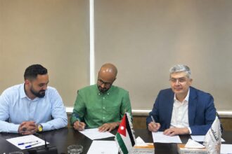 توقيع تجديد اتفاقية تسويق وتوزيع زيوت شركة بترومين السعودية