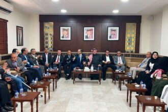 مستشار جلالة الملك لشؤون العشائر يلتقي فريق "كلنا خلف القائد"