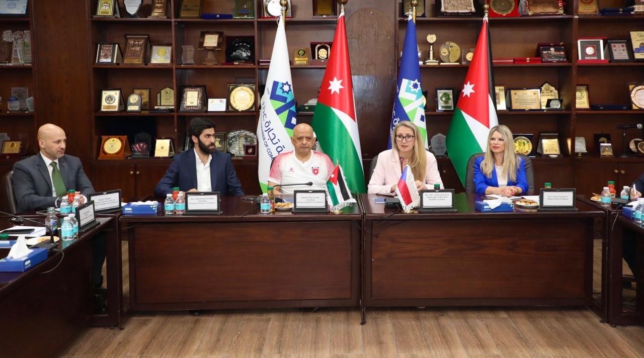 صورة حول : تجارة عمّان تنظم لقاءات أعمال أردنية – تشيكية في مجال الطاقة تجارة عمّان تنظم لقاءات أعمال أردنية – تشيكية في مجال الطاقة