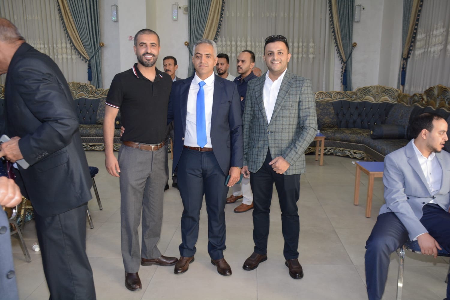العدوان والعموش نسايب …… العدوان طلب والقلاب أعطى