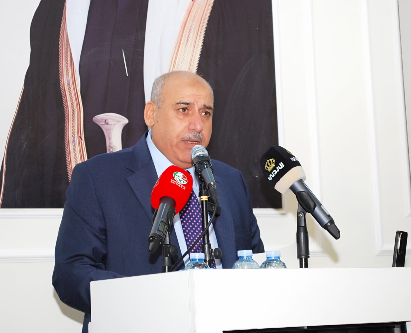 رئيس النواب يشارك عشائر الدعجة الاحتفال بالأعياد الوطنية