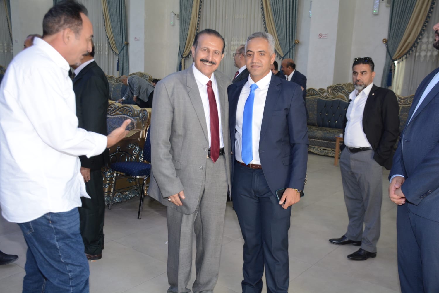 العدوان والعموش نسايب …… العدوان طلب والقلاب أعطى