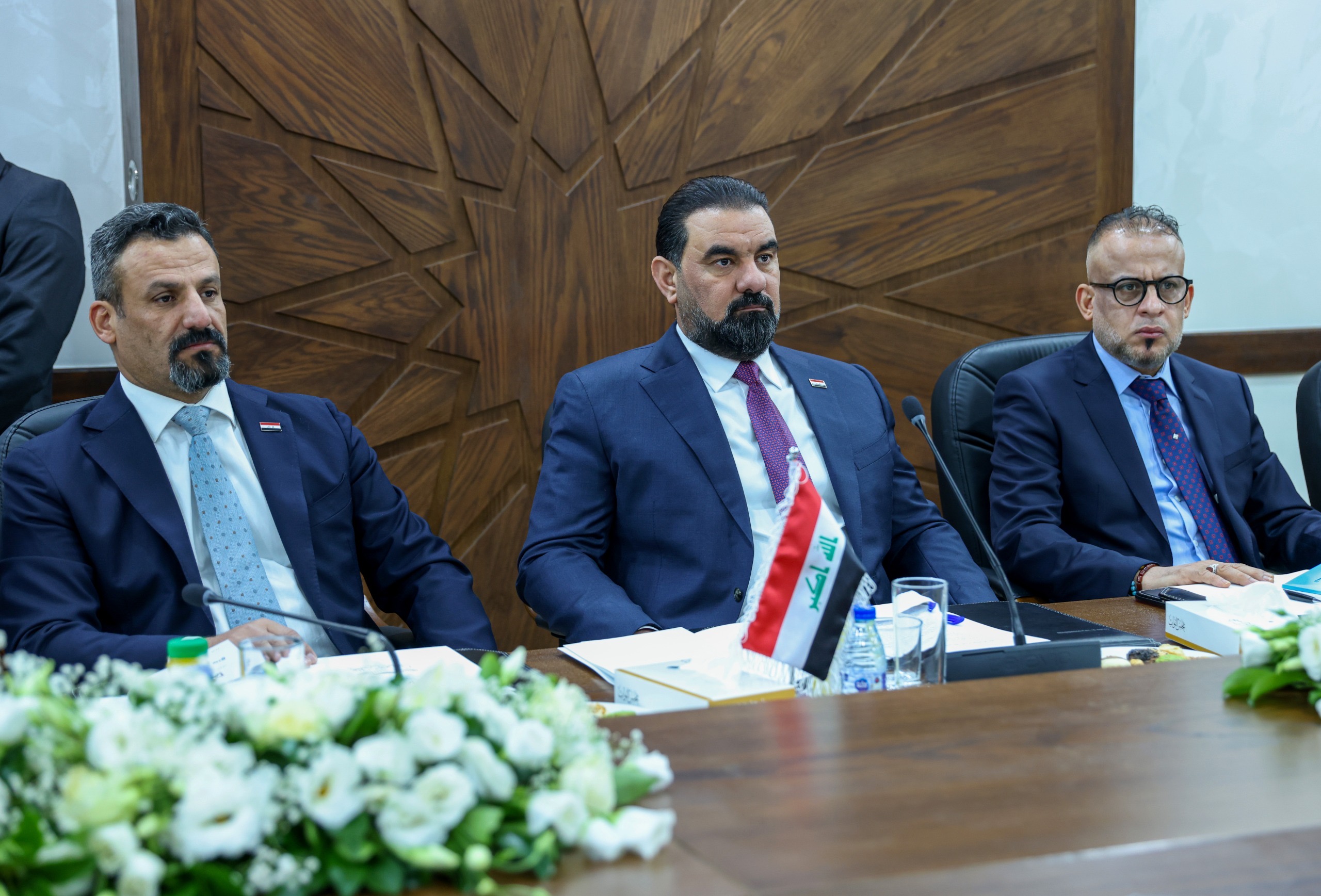 القاضي والحلبوسي يؤكدان عمق العلاقات الأردنية العراقية والحرص على تطويرها في المجالات كافة