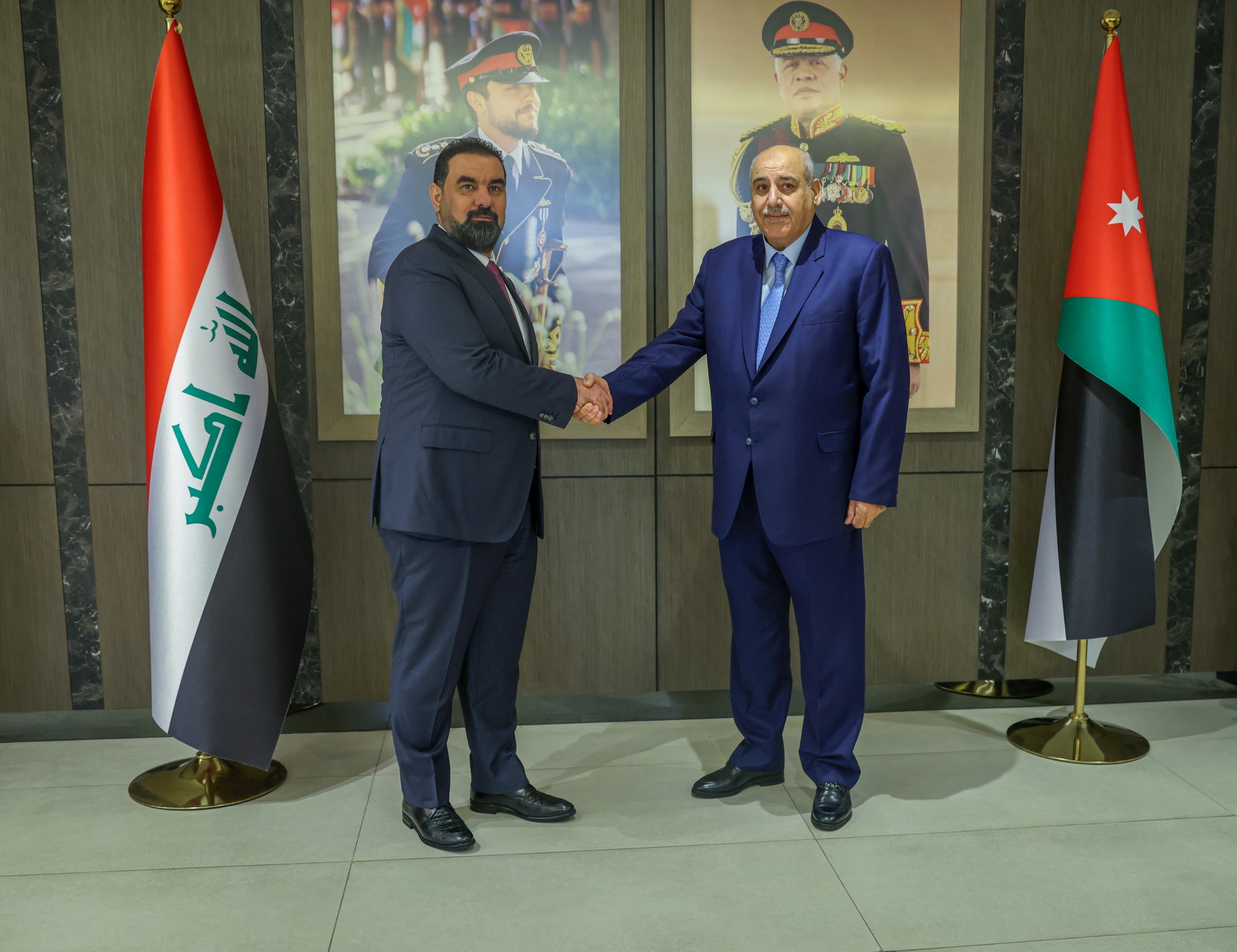 القاضي والحلبوسي يؤكدان عمق العلاقات الأردنية العراقية والحرص على تطويرها في المجالات كافة