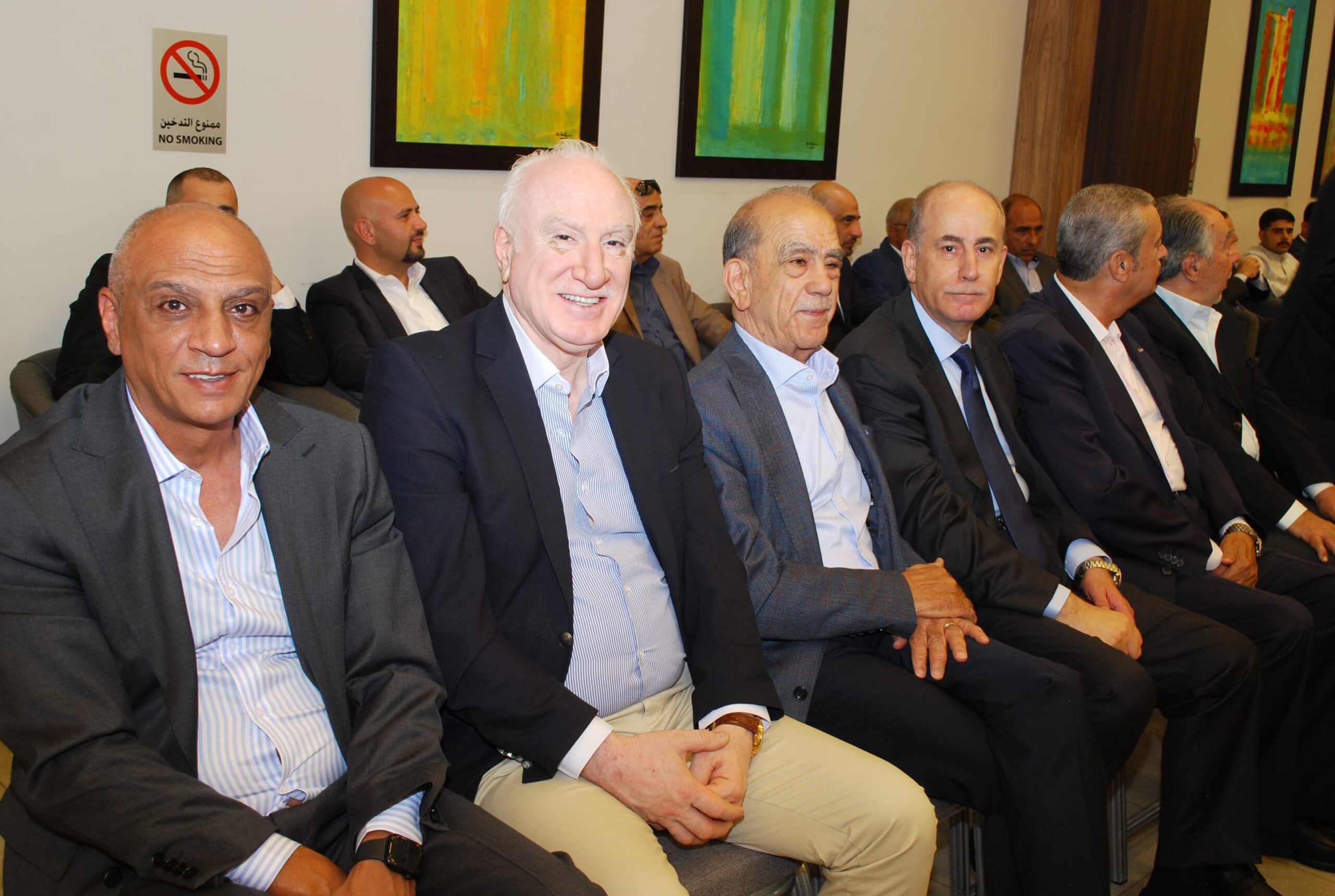 العزة والشوابكة نسايب.. دودين طلب وجابر اعطى- صور
