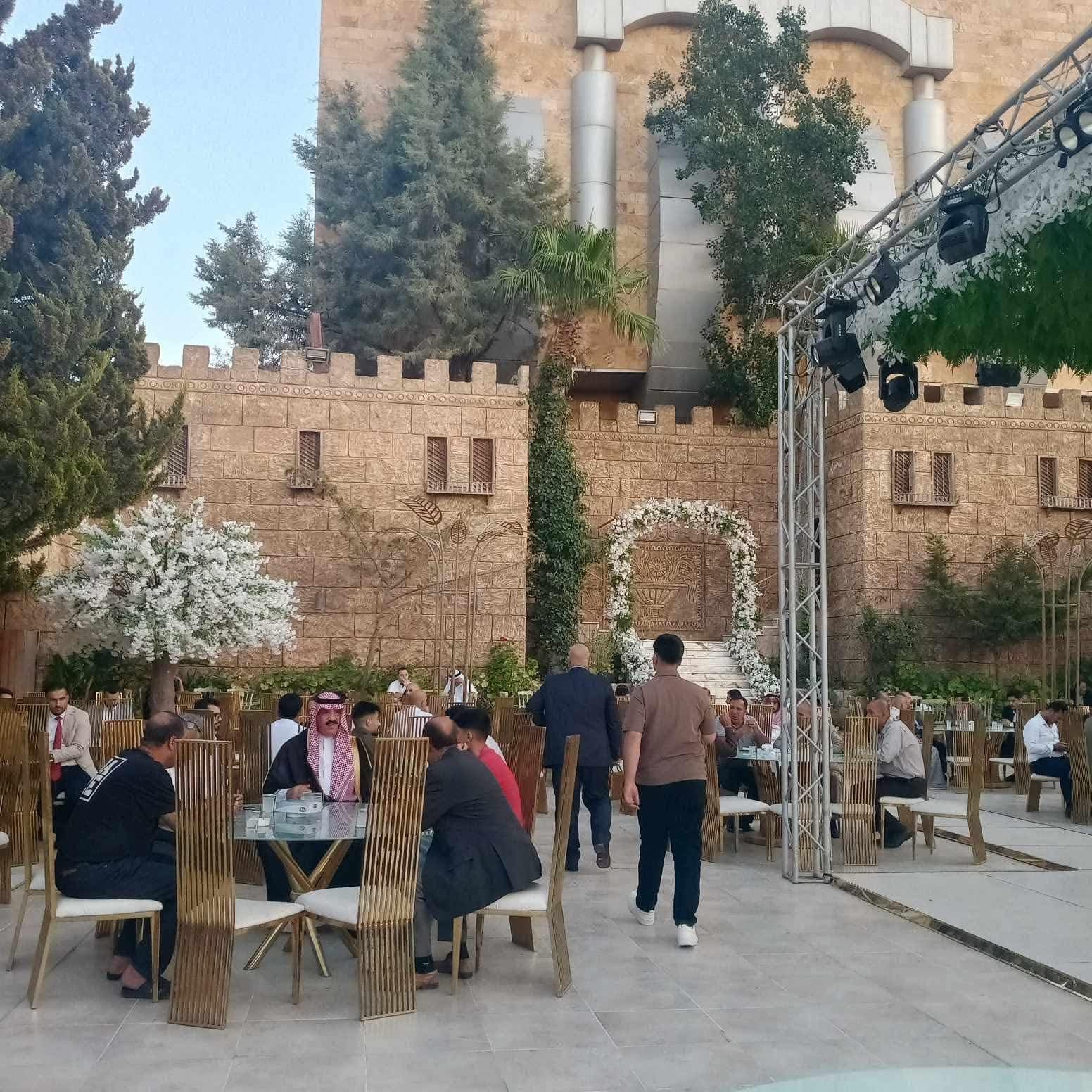 أجواء فرح وأصالة في حفل زفاف نجل المستشار الإعلامي جميل القاضي بإربد