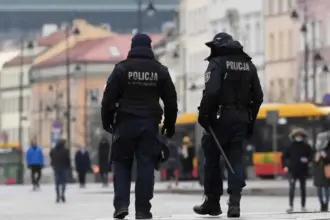 طن هيروين داخل طوب.. بولندا تضبط شحنة مخدرات قادمة من إيران