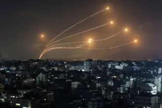رشقة صاروخية من لبنان باتجاه الاراضي المحتلة