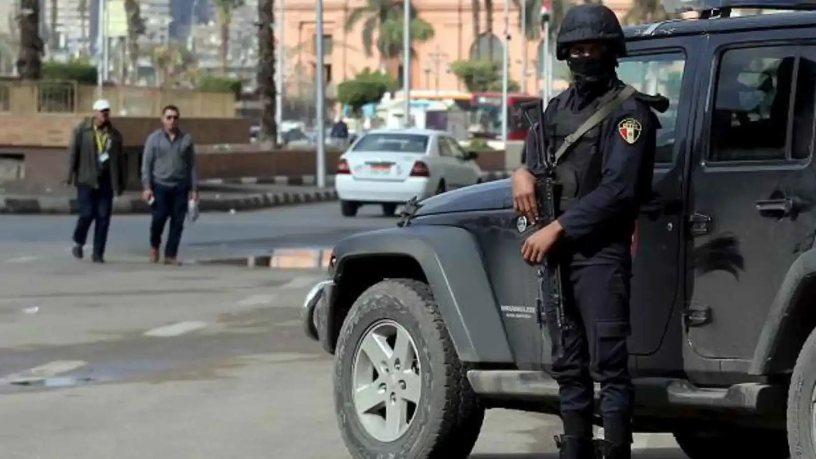 أُشعلت النار به أمام أسرته.. نهاية مأساوية لرجل حاول فض شجار في مصر