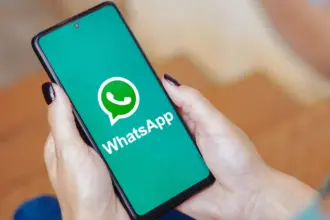 واتساب يطرح مؤثرات مذهلة للرسائل على أجهزة آيفون