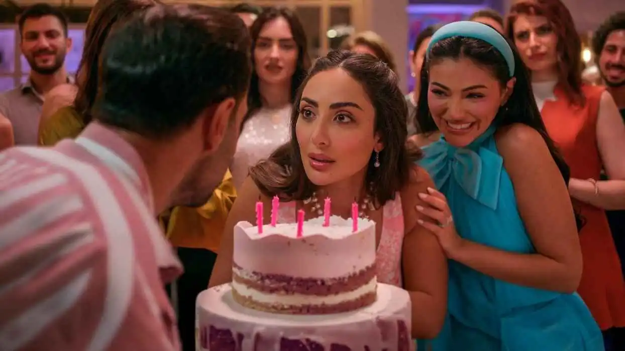 صورة حول : "أحبك من زمان"..نتفلكس تستعيد رومانسية السينما العربية "أحبك من زمان"..نتفلكس تستعيد رومانسية السينما العربية