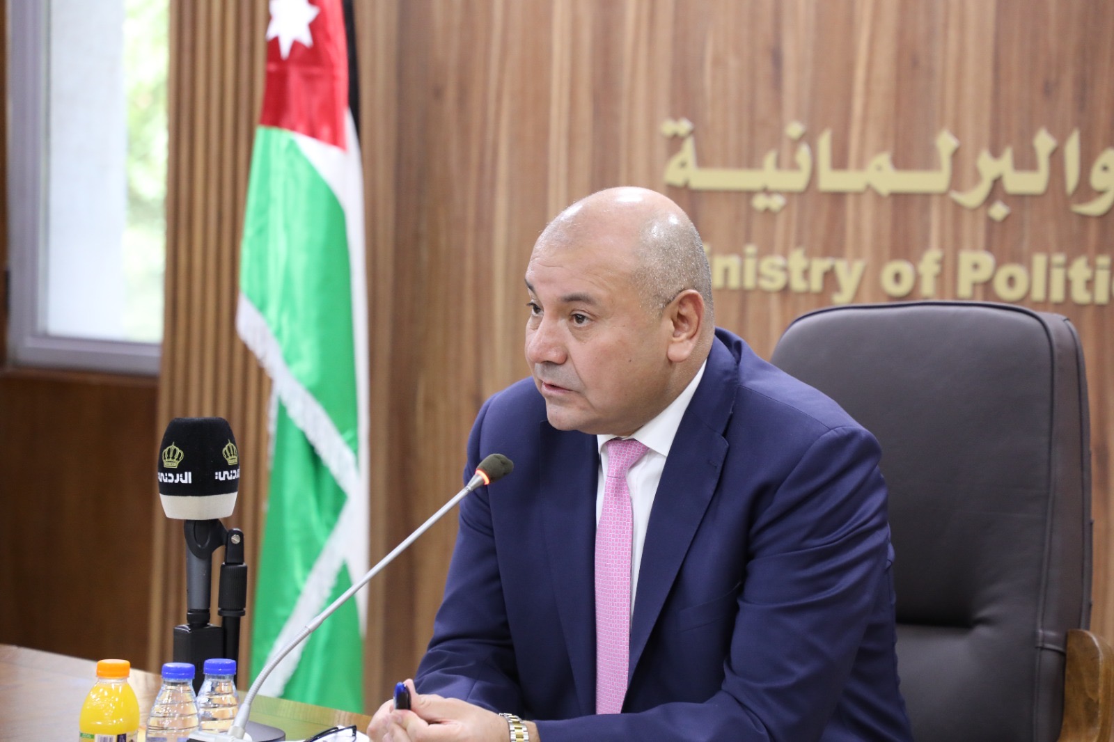 وزير الشؤون السياسية والبرلمانية يلتقي عدد من مراكز الدراسات في الجامعات الأردنية