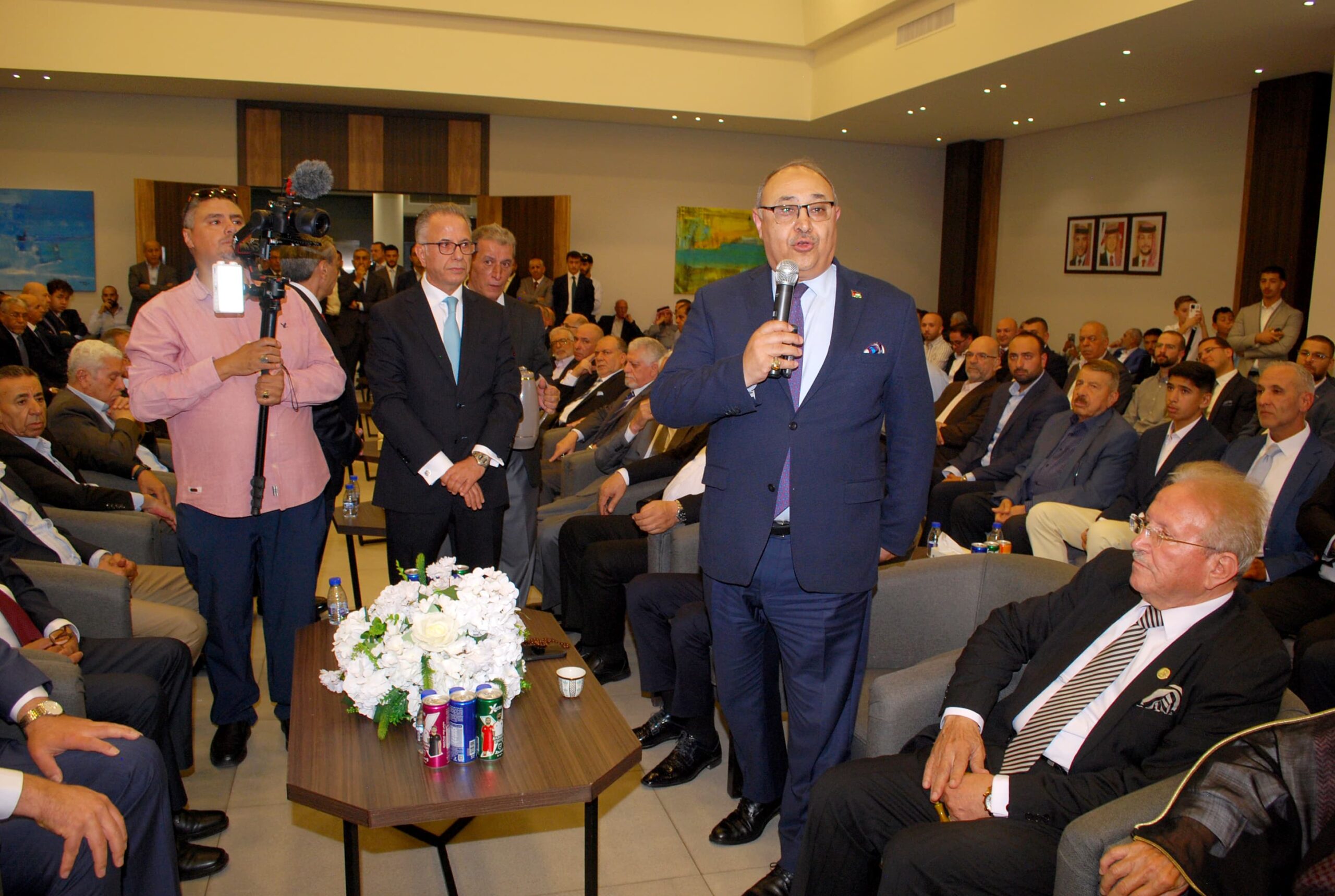 العزة والشوابكة نسايب.. دودين طلب وجابر اعطى- صور