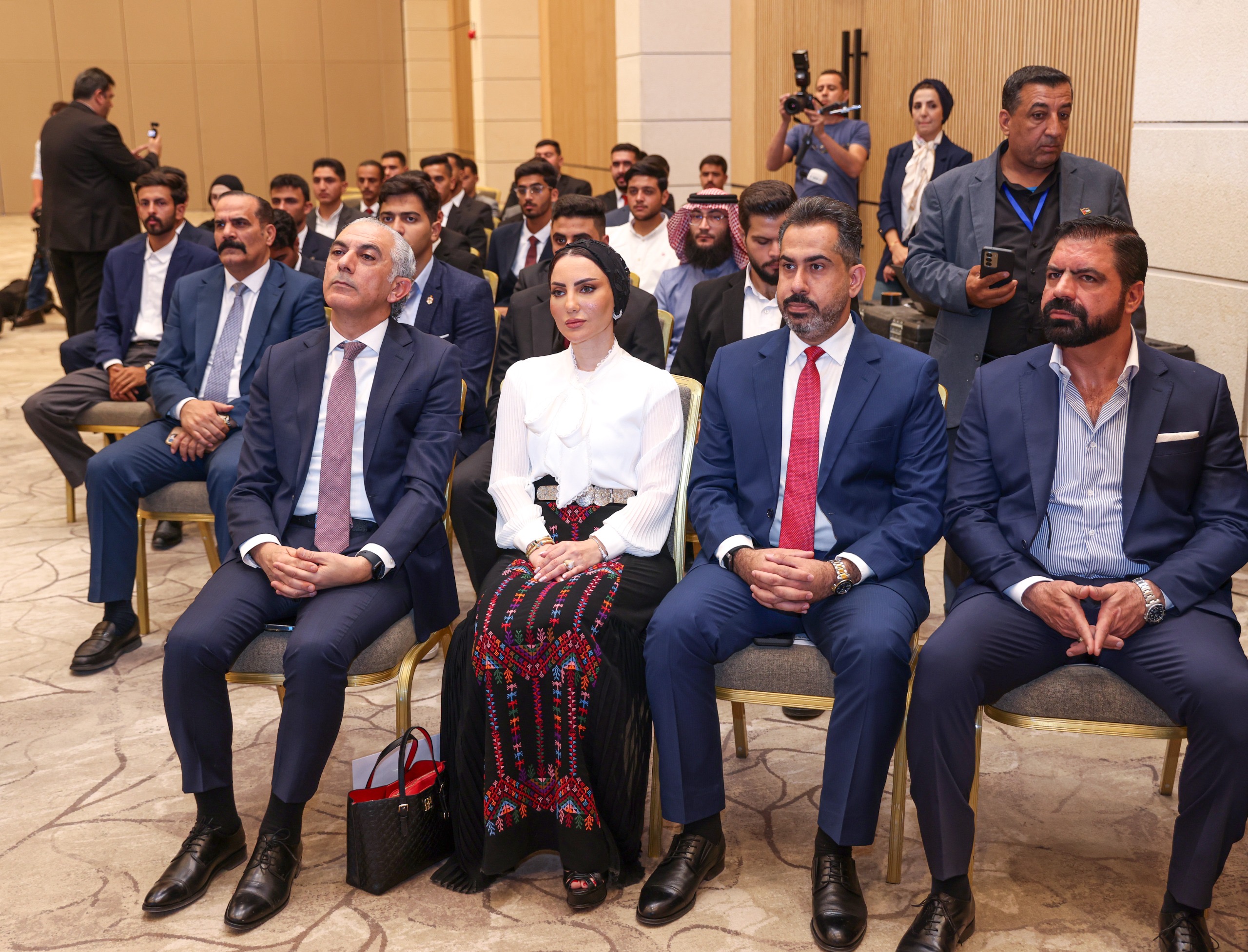 القاضي يرعى حفل تكريم الفائزين من طلبة حزب الميثاق في انتخابات مجلس شباب 21