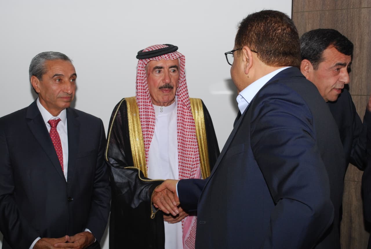 العزة والشوابكة نسايب.. دودين طلب وجابر اعطى- صور