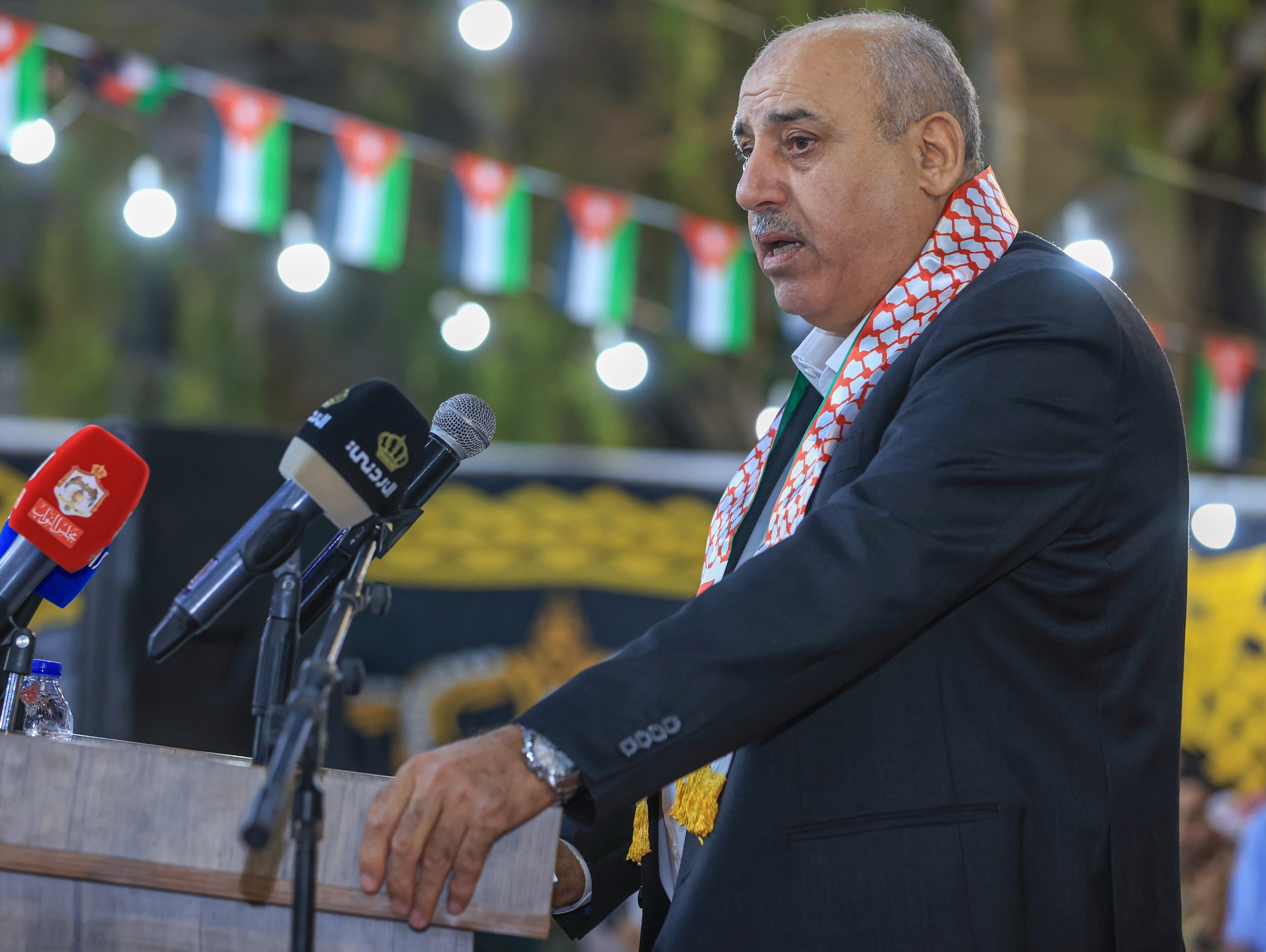 القاضي يرعى احتفالات حي الطفايلة بعيد الاستقلال والأعياد الوطنية