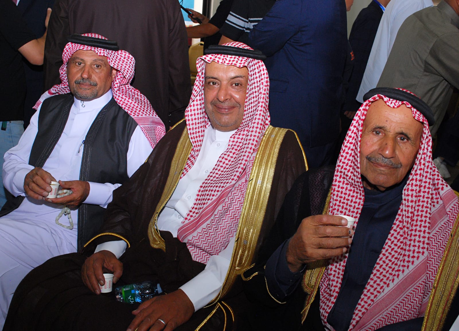 رئيس النواب يشارك عشائر الدعجة الاحتفال بالأعياد الوطنية
