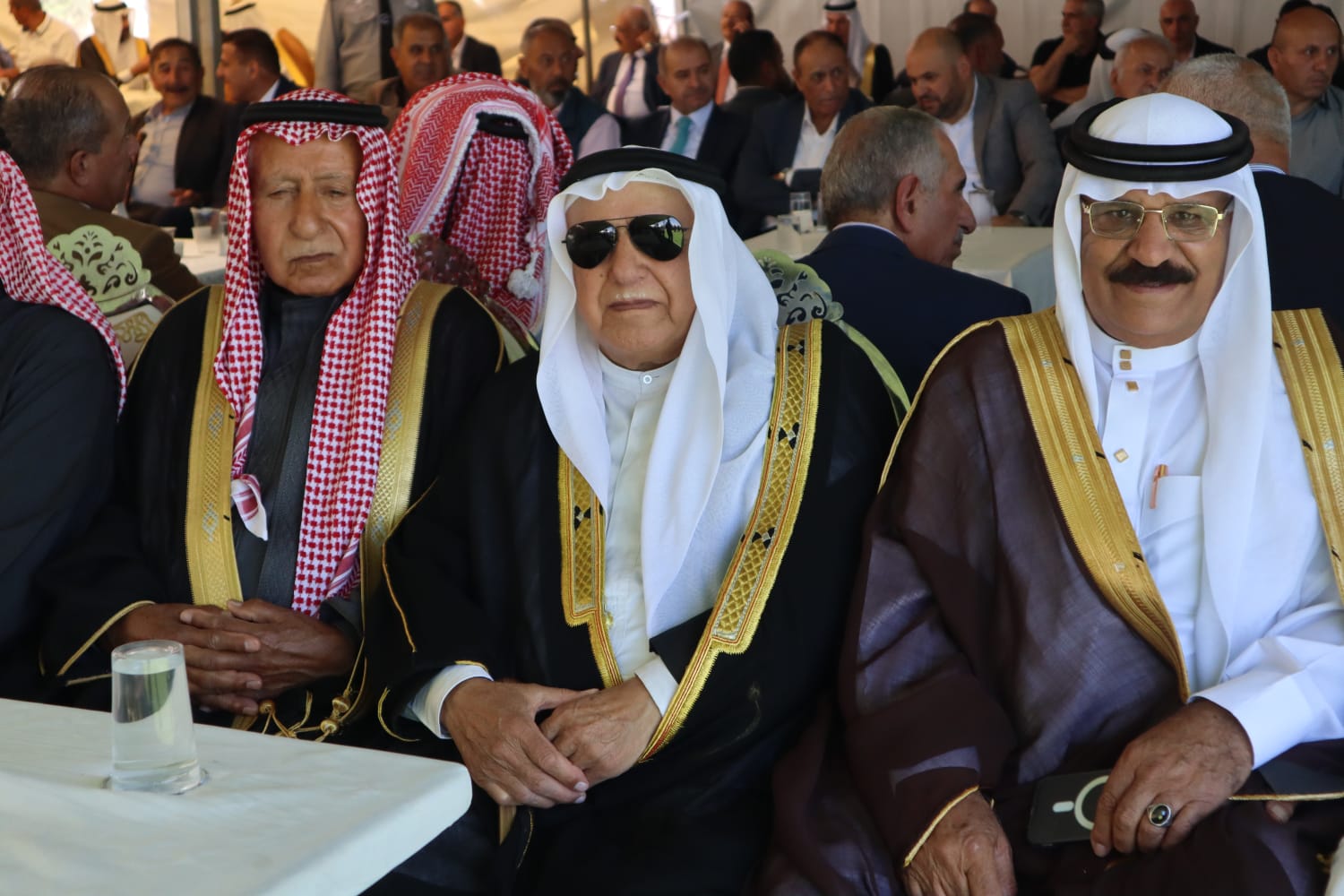 الباشا سلمان علي الغنيمات (أبو خلدون) يقيم مأدبة غداء احتفاء بزفاف نجله الدكتور معتز (صور)