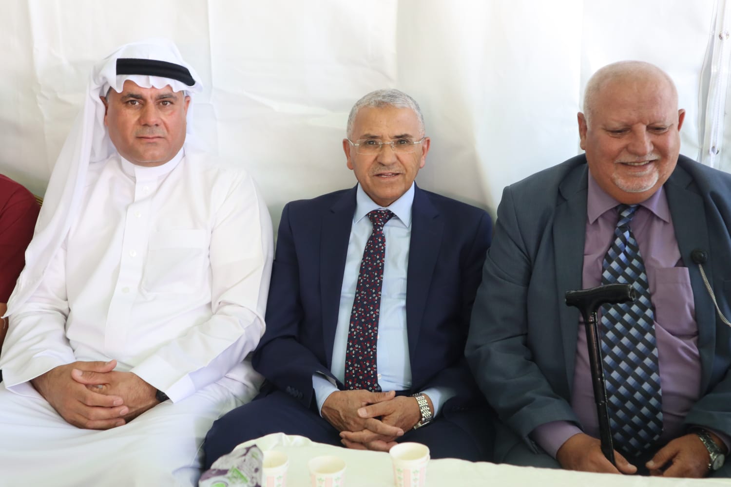 الباشا سلمان علي الغنيمات (أبو خلدون) يقيم مأدبة غداء احتفاء بزفاف نجله الدكتور معتز (صور)
