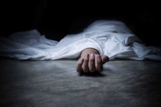 وفاة شخص متأثراً بإصابته بعيار ناري في مخيم إربد وضبط الجناة