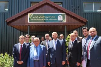 برامج لدعم البيئة التعليمية في جامعتي الطفيلة واليرموك