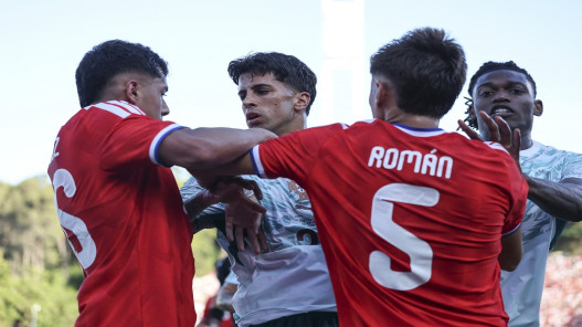 البرتغال تهزم تشيلي ودياً قبل انطلاق المونديال