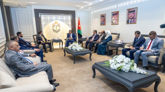 صورة حول : الأردن والعراق يؤكدان أهمية المشاريع الاستراتيجية المشتركة الأردن والعراق يؤكدان أهمية المشاريع الاستراتيجية المشتركة