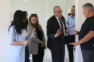 الأشغال والخارجية تتفقدان مشروع السكن الوظيفي لموظفي الوزارة
