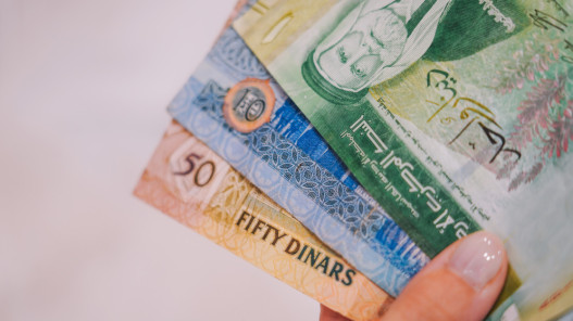 صورة حول : حوالات العاملين للمملكة ترتفع 13.3% خلال الثلث الأول حوالات العاملين للمملكة ترتفع 13.3% خلال الثلث الأول