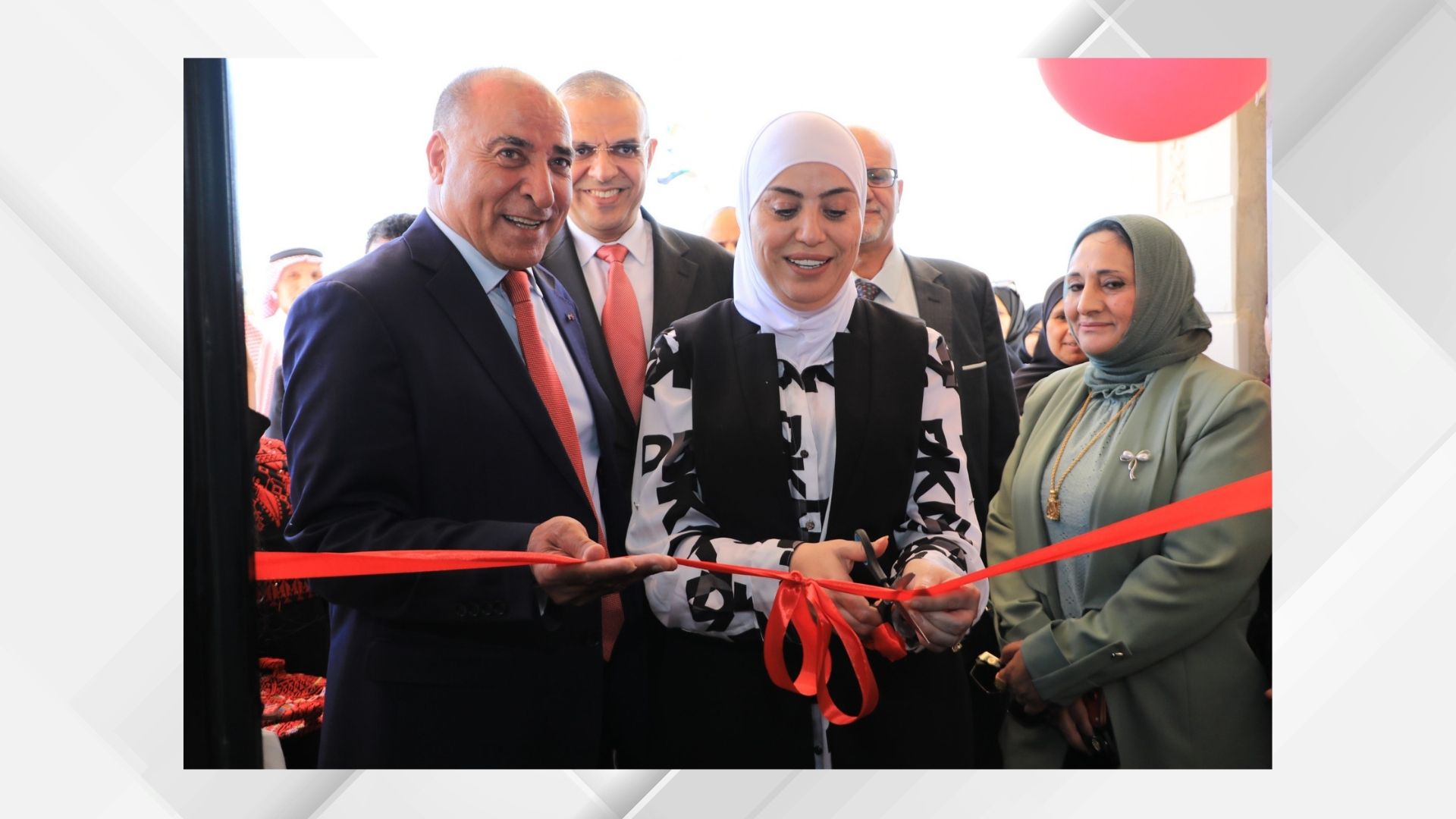 صورة حول : وزيرة التنمية الاجتماعية تفتتح وحدة التدخل المبكر بالبادية الشمالية الغربية وزيرة التنمية الاجتماعية تفتتح وحدة التدخل المبكر بالبادية الشمالية الغربية