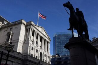بنك إنجلترا يُبقي أسعار الفائدة عند 3.75% وسط مخاوف تضخمية