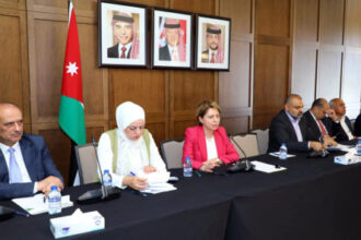 رئاسة الوزراء تعقد ورشة تعريفية حول الإطار الوطني الناظم للرخص القطاعية