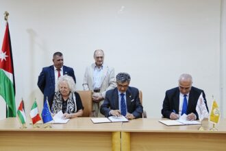 اتفاقية أردنية إيطالية لتعزيز حماية التراث والسياحة المستدامة في البترا