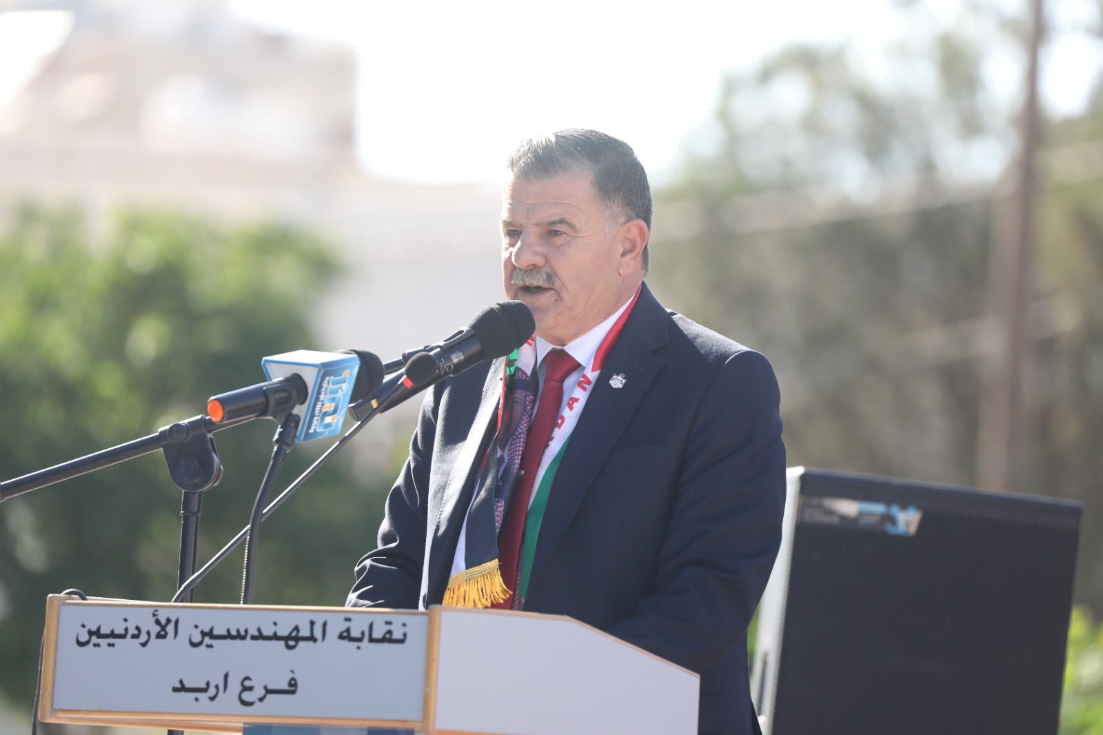 صورة حول : رئيس الديوان الملكي يرعى احتفال فرع نقابة مهندسي اربد بعيد الاستقلال والمناسبات الوطنية رئيس الديوان الملكي يرعى احتفال فرع نقابة مهندسي اربد بعيد الاستقلال والمناسبات الوطنية