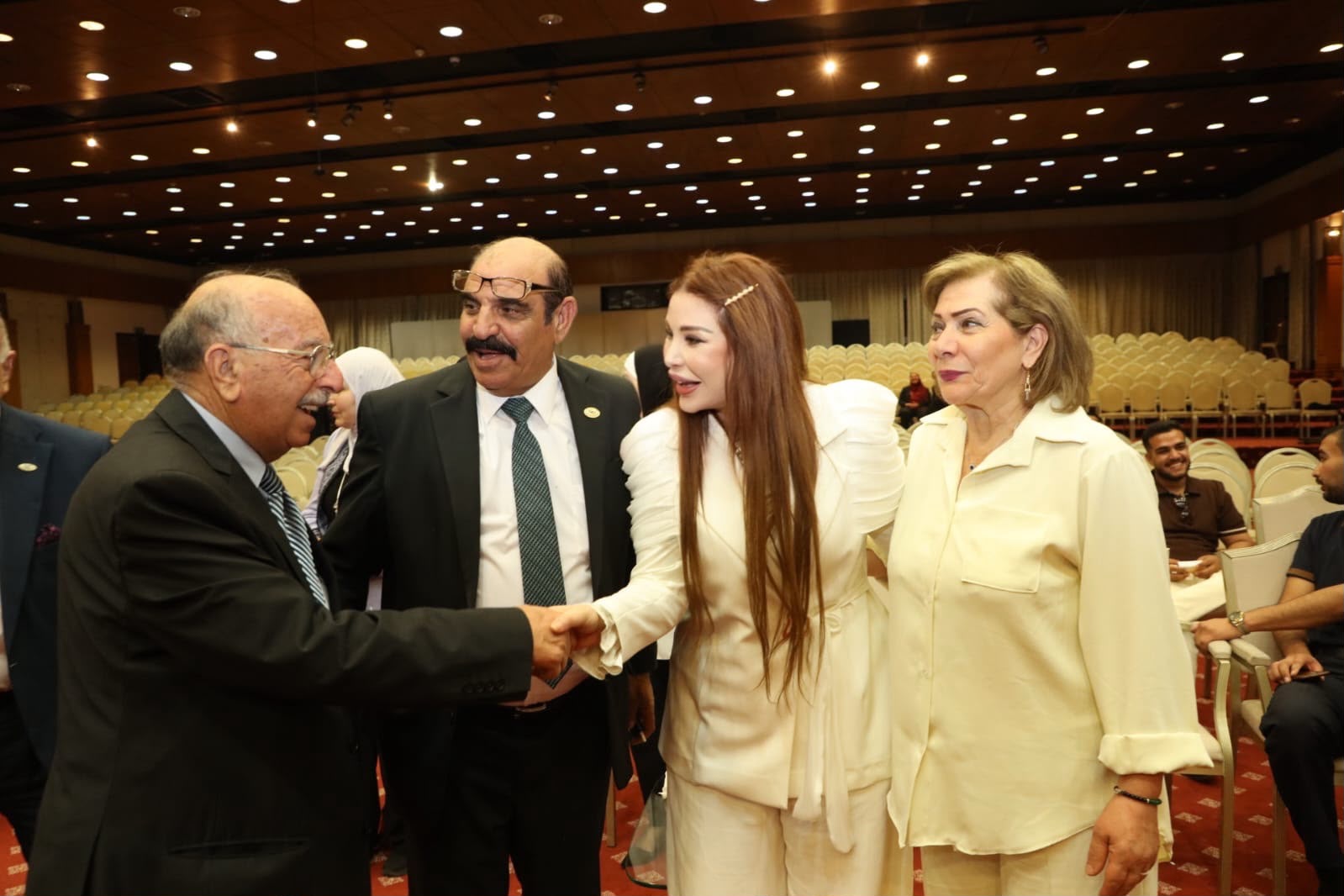 الشاعر عليان العدوان رئيسًا لاتحاد الكتاب والأدباء الأردنيين