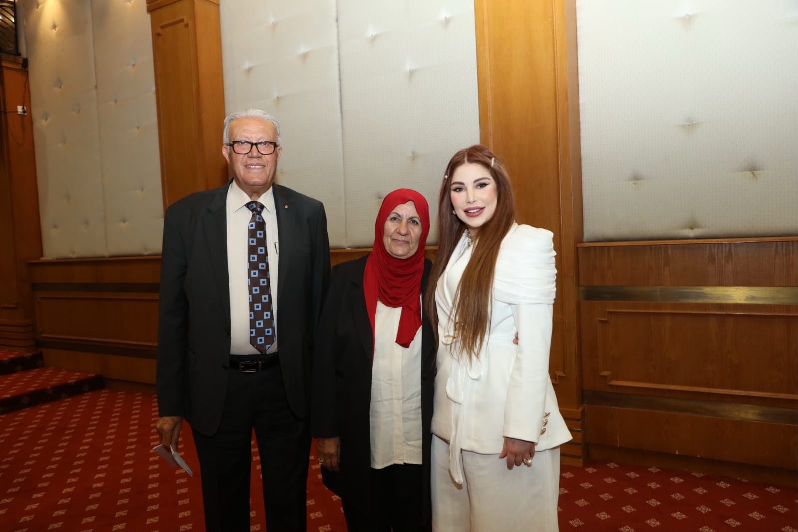 الشاعر عليان العدوان رئيسًا لاتحاد الكتاب والأدباء الأردنيين