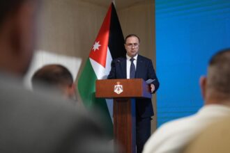الحكومة تقر شراء القمح والشعير وتدعم مزارعي المملكة